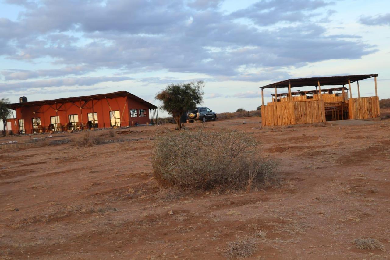 Amboseli Redhouse Apartment Luaran gambar