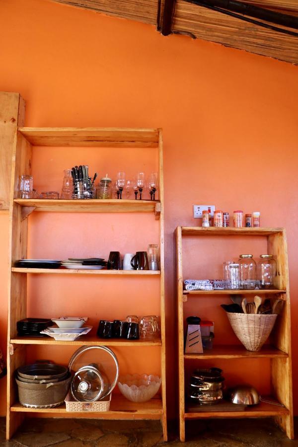 Amboseli Redhouse Apartment Luaran gambar