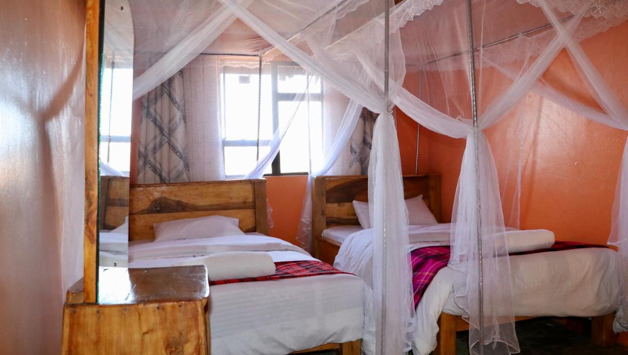 Amboseli Redhouse Apartment Luaran gambar
